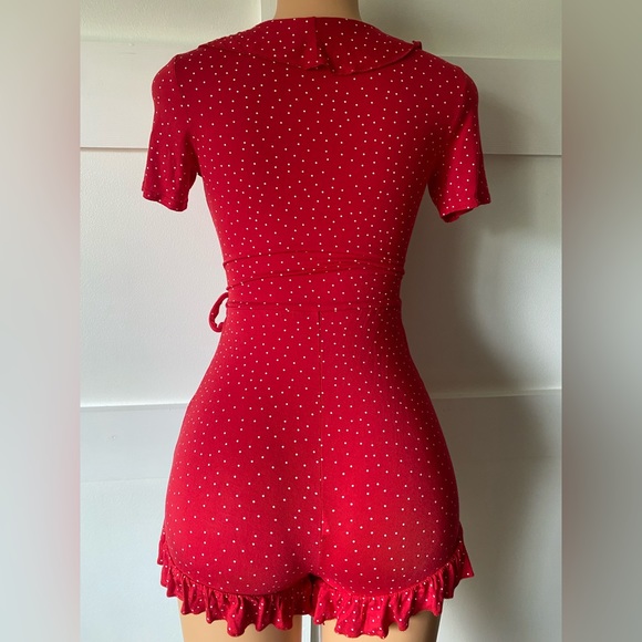Pretty Little Thing Romper - Picture 1 of 3